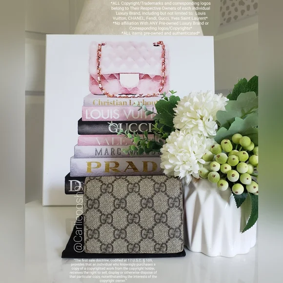 **SOLD** Authentic Pre-owned Gucci Supreme Cherries Compact Wallet - Picture 3 of 12